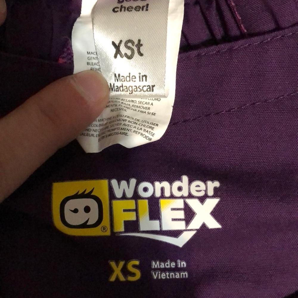 Wonderwink Top And Bottom - image 4